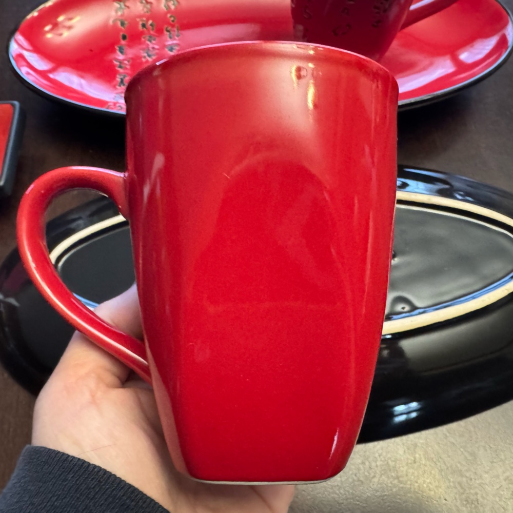 Elegant Red Ceramic Tea Set - Picture 3 of 6
